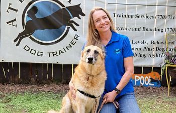 Book Puppy Classes with Emma (Saturdays at 10:00 am)